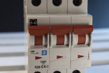 Miniature Circuit Breakers mMCCB-3 pole